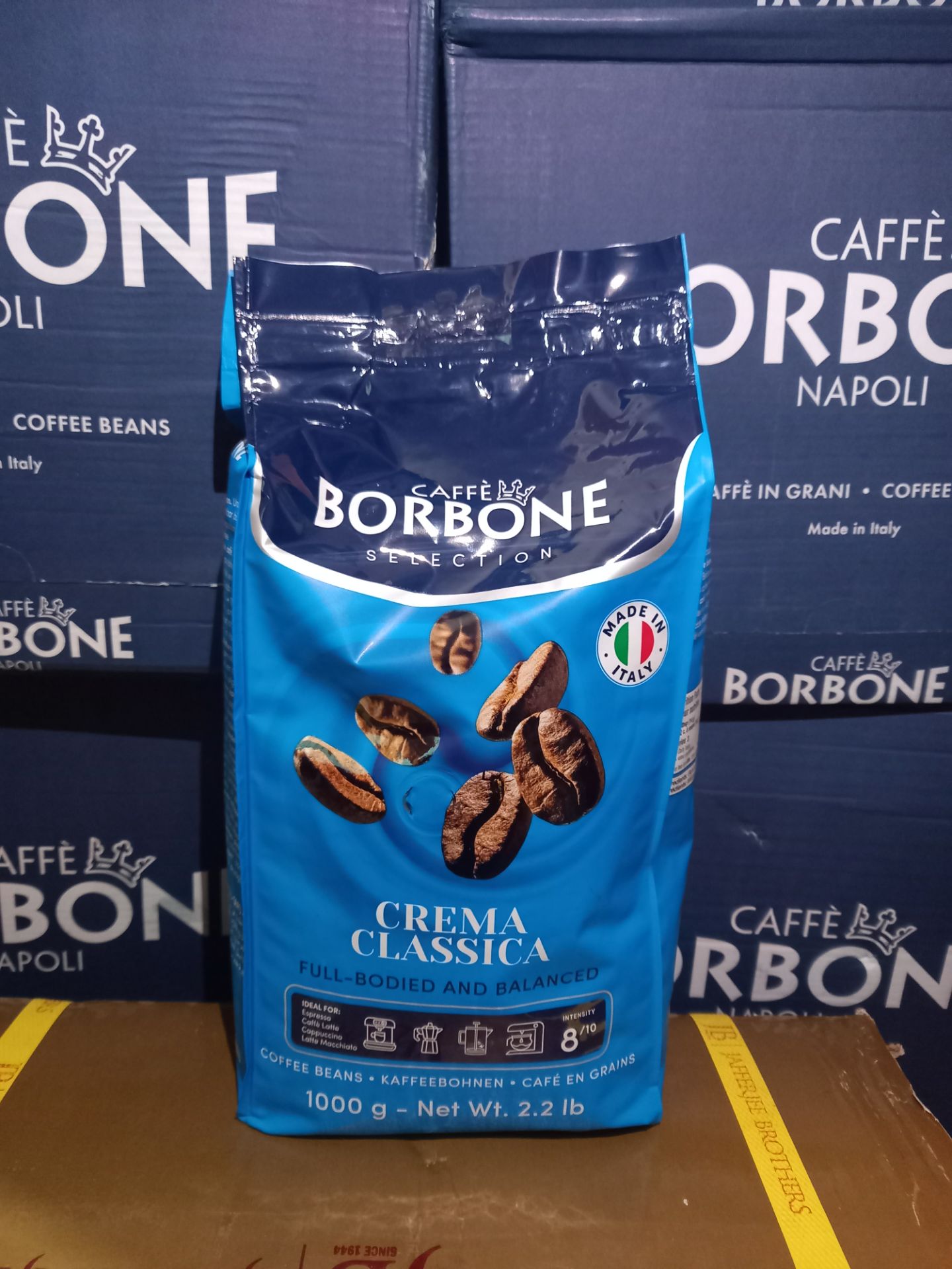 دانه قهوه بوربن ابی ۷۰٪ روبستا و ۳۰٪ عربیکا (کرما کلاسیک) یک کیلویی